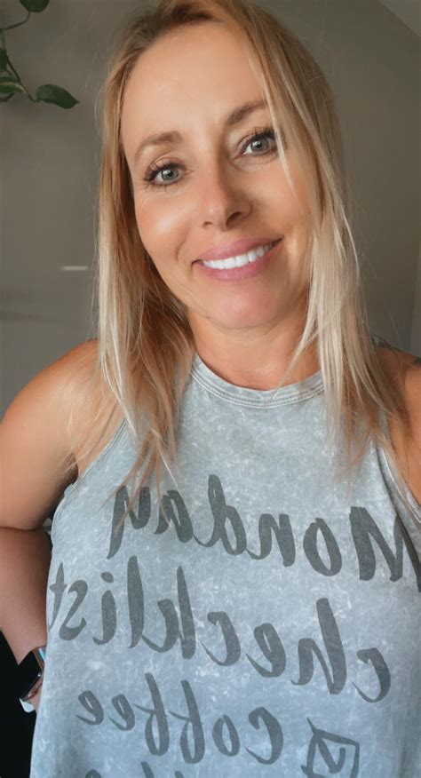midwestmom77 OnlyFans Leaks 2025