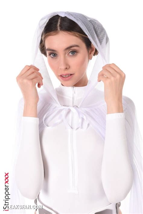 alissa_foxy Fansly Leaks 2025