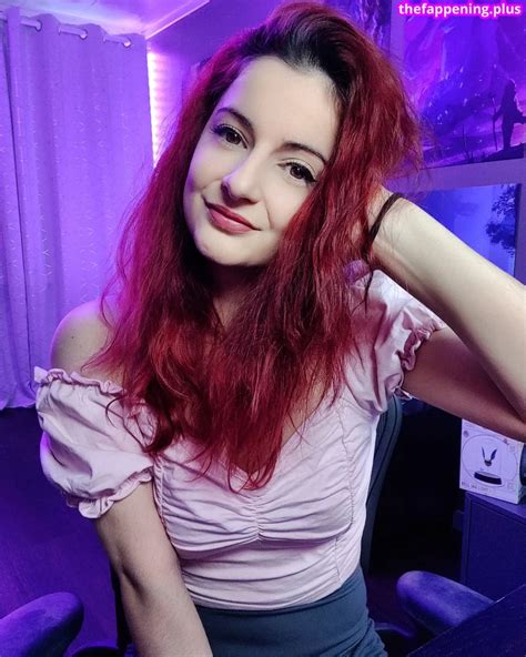 spicyfuchsiatwerk OnlyFans Leaks 2025