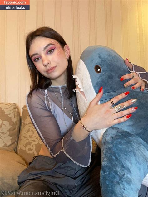 elisfeet222 OnlyFans Leaks 2025