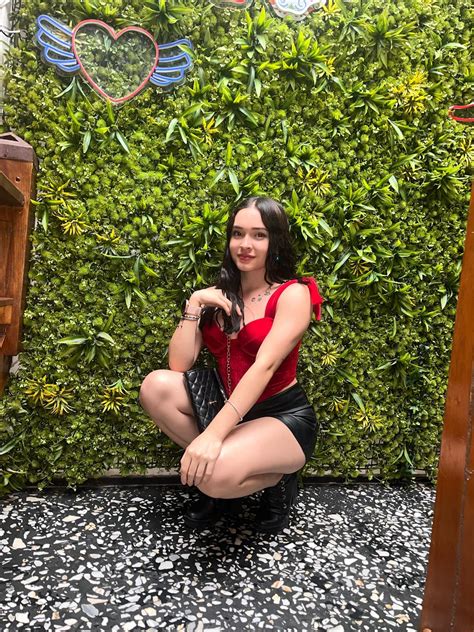 valentinaciro OnlyFans Leaks 2025