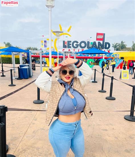 christineusifree OnlyFans Leaks 2025