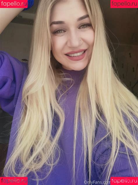 christine_live_free OnlyFans Leaks 2025
