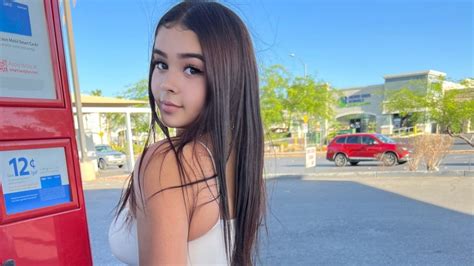 zoinksvalarie OnlyFans Leaks 2025