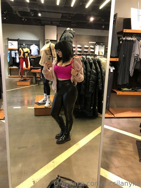 kicsilanyka OnlyFans Leaks 2025