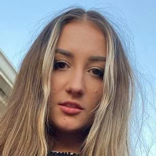 cumsistant OnlyFans Leaks 2025