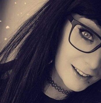 nerdyrockerchick OnlyFans Leaks 2025