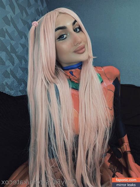 sexyblondeandherbeastfre OnlyFans Leaks 2025