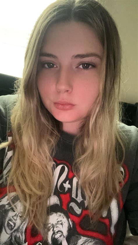 peachesxlovesxcream OnlyFans Leaks 2025