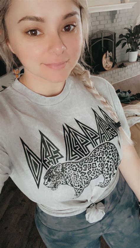 peachy_paigee OnlyFans Leaks 2025