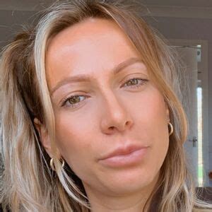 peachypetite1 OnlyFans Leaks 2025