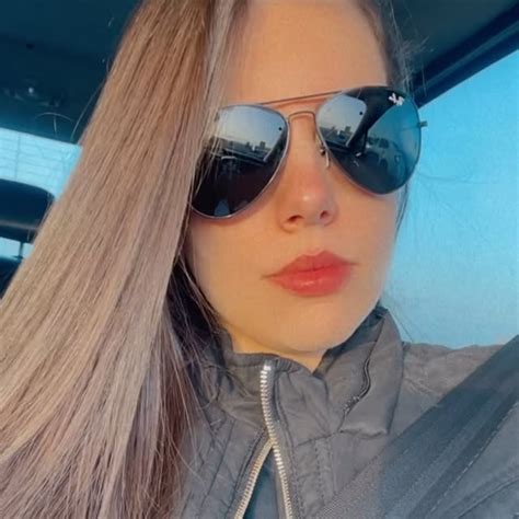 pamela_flores.x OnlyFans Leaks 2025