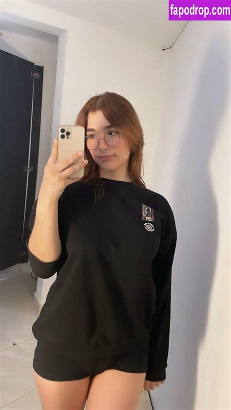keresaluna OnlyFans Leaks 2025
