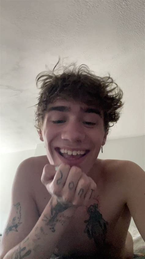 trxpplin OnlyFans Leaks 2025