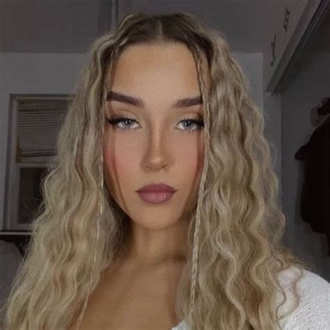 saylorh OnlyFans Leaks 2025