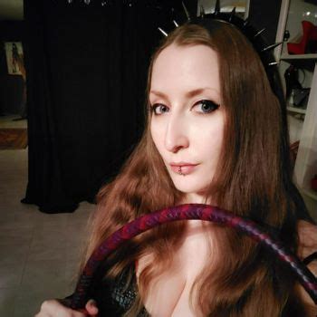 mistresshellaroma OnlyFans Leaks 2025