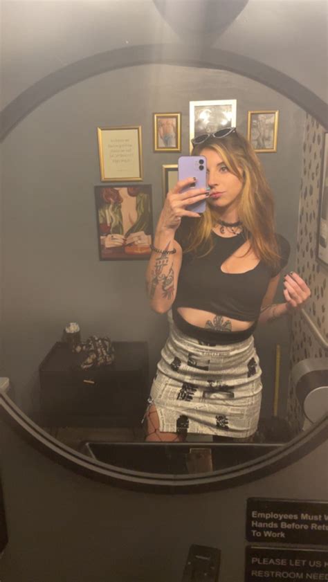 fire.of.the.sunflower OnlyFans Leaks 2025