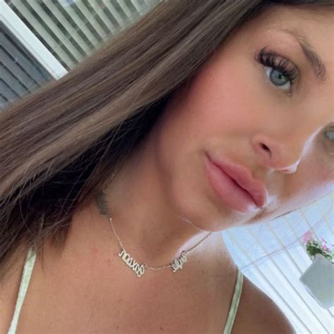charliebabyxoxoxo OnlyFans Leaks 2025