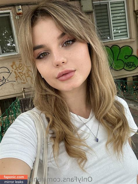 foxyopheliaa OnlyFans Leaks 2025