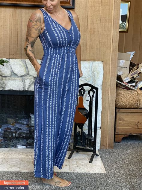 foxxxlifefree OnlyFans Leaks 2025