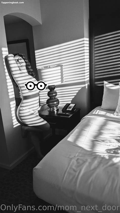mom_next_door OnlyFans Leaks 2025