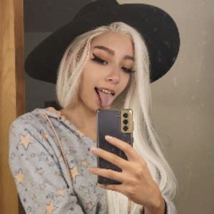 bobaroyaltea OnlyFans Leaks 2025