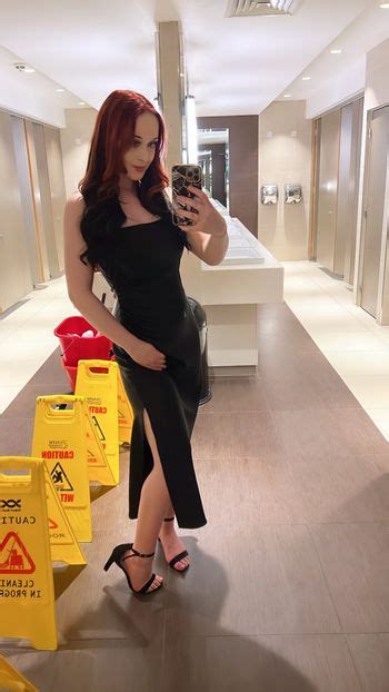 ellieel1 OnlyFans Leaks 2025