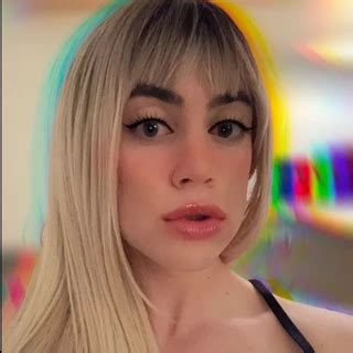 ellaxxrose OnlyFans Leaks 2025