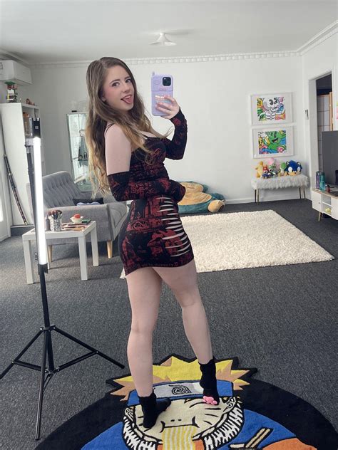 ellierae.00 OnlyFans Leaks 2025