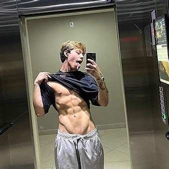 leozzerra OnlyFans Leaks 2025