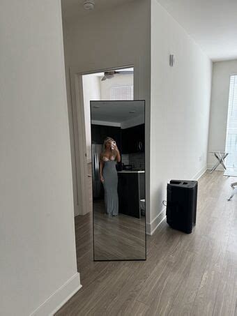 taylorpeachxo OnlyFans Leaks 2025