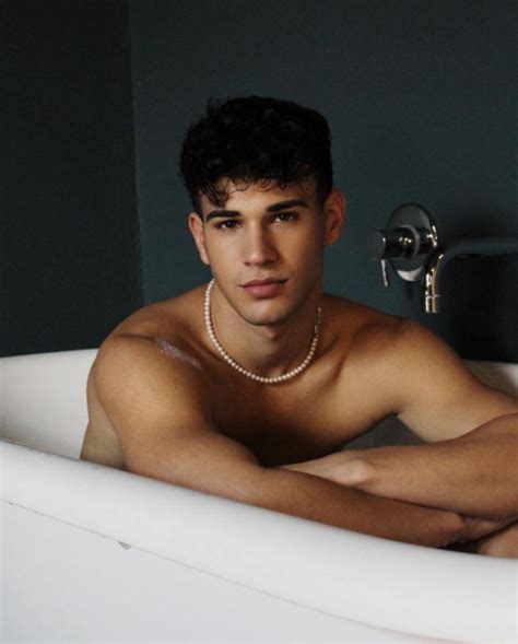 angell.23 OnlyFans Leaks 2025