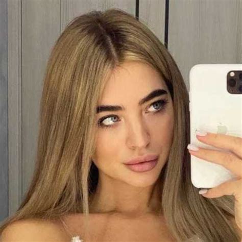 linacherryy OnlyFans Leaks 2025