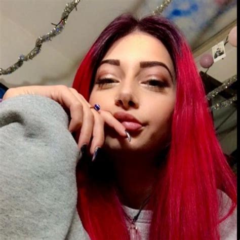 ladyraspberry OnlyFans Leaks 2025