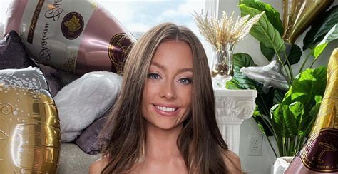 emilymaya_dreaming OnlyFans Leaks 2025