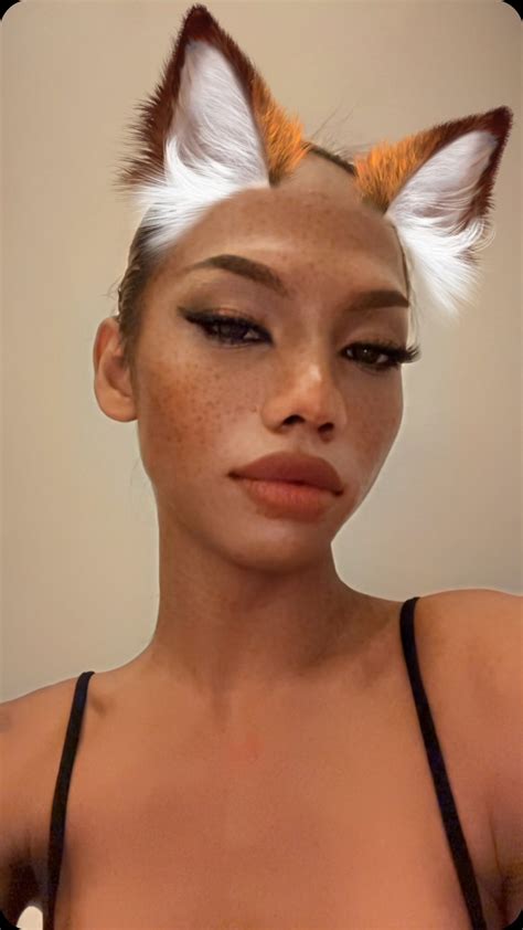 naomi_risa2211 OnlyFans Leaks 2025