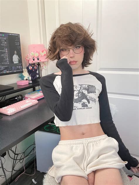 naomithefemboy OnlyFans Leaks 2025