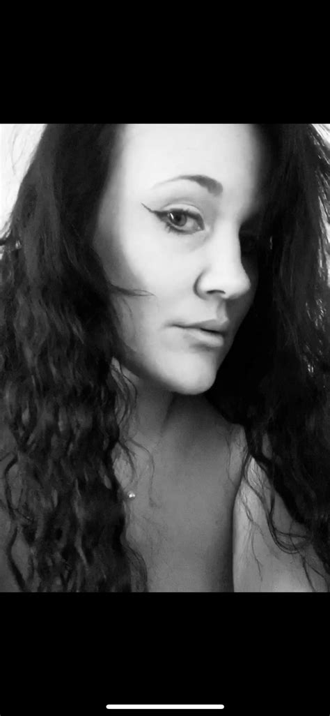 madambangs OnlyFans Leaks 2025