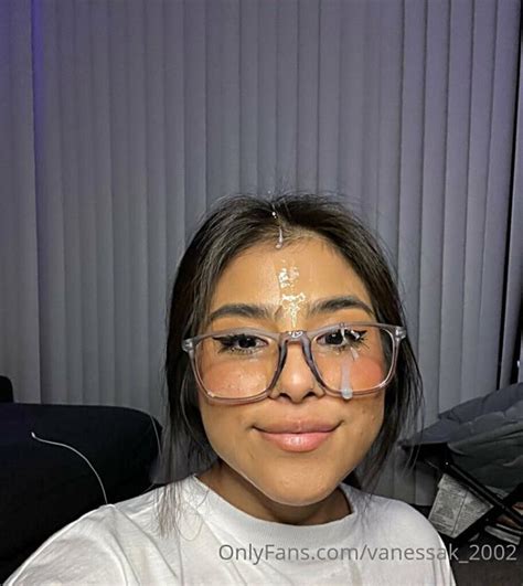 girlwbluetatts OnlyFans Leaks 2025