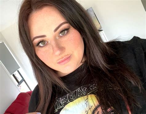 mikamorriss OnlyFans Leaks 2025