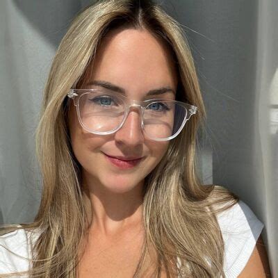 lara.lane OnlyFans Leaks 2025