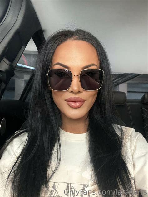 laraharts OnlyFans Leaks 2025