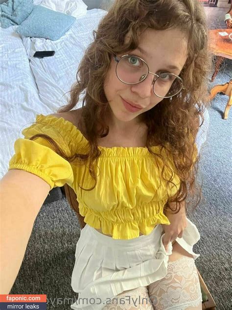 maycurlyvip OnlyFans Leaks 2025
