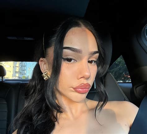 poppiillouizz OnlyFans Leaks 2025