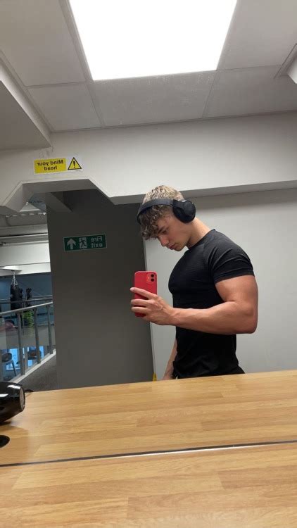 2_hotlads OnlyFans Leaks 2025