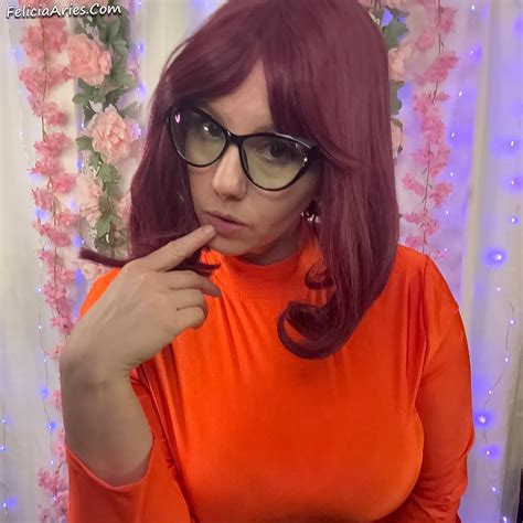 feliciaariesfree OnlyFans Leaks 2025