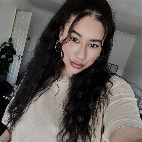 caramelpeach OnlyFans Leaks 2025