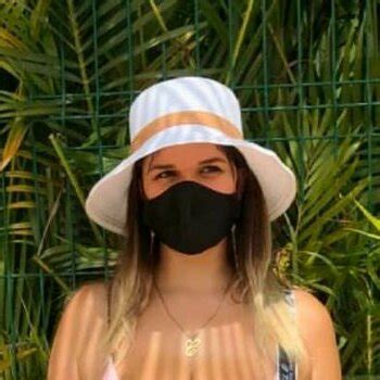 carolinalozzonly OnlyFans Leaks 2025