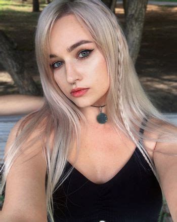 deni_pole OnlyFans Leaks 2025