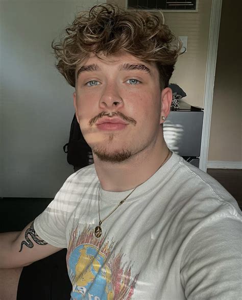 twunk_bubbs OnlyFans Leaks 2025